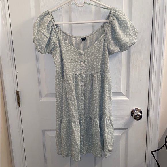 Target Dresses & Skirts - target floral flowy dress